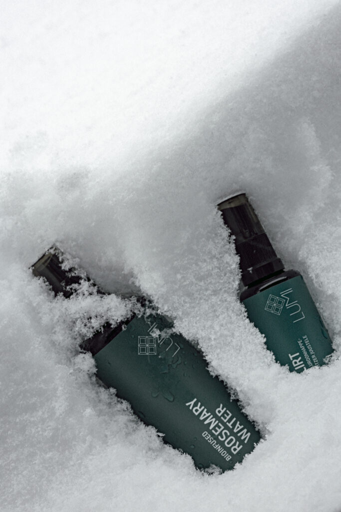 Talvine tootefoto juuksevahenditele